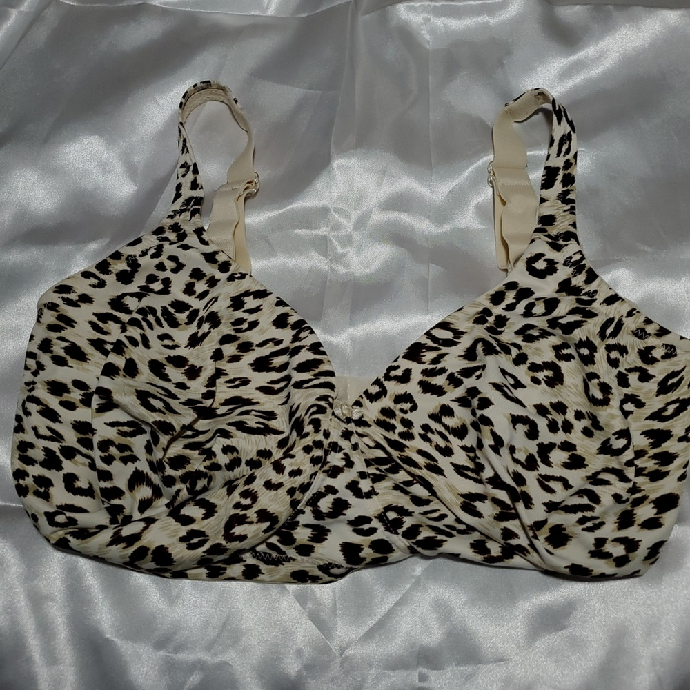 PLAYTEX Smooth Silky Bra 42DD SATIN LEOPARD Adjustable Straps Style 7524